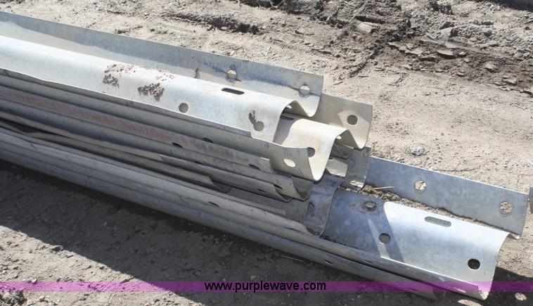 image for item V9619 Guard rail