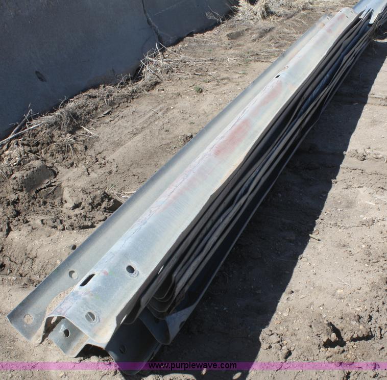 image for item V9619 Guard rail