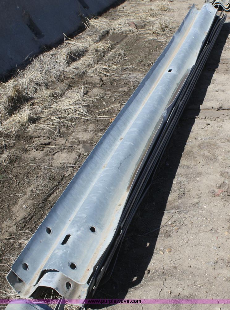 image for item V9619 Guard rail