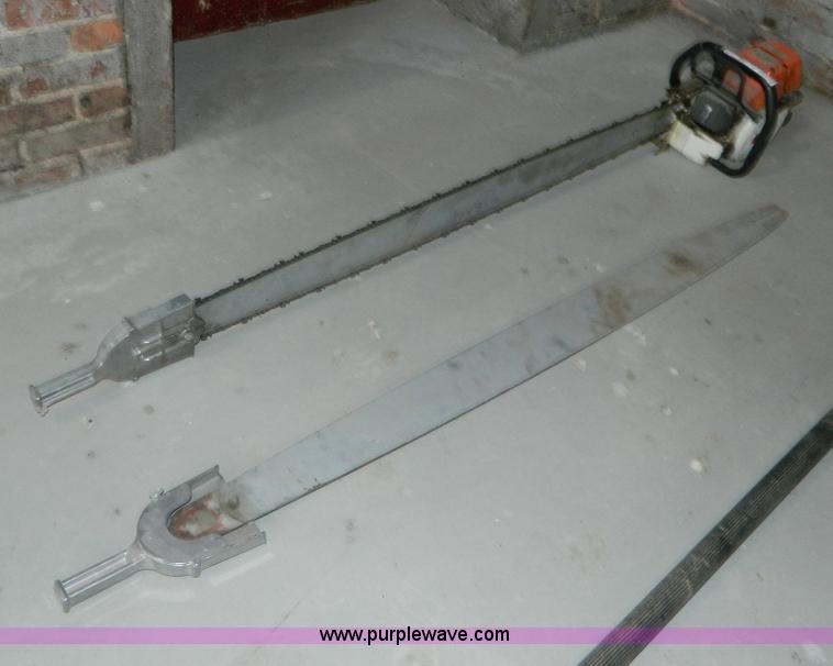 image for item W9109 Stihl D84AU 6' chain saw