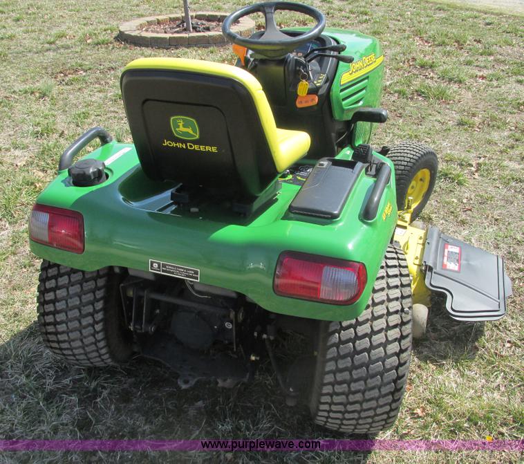 image for item X9797 John Deere X475 lawn mower