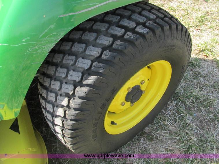 image for item X9797 John Deere X475 lawn mower