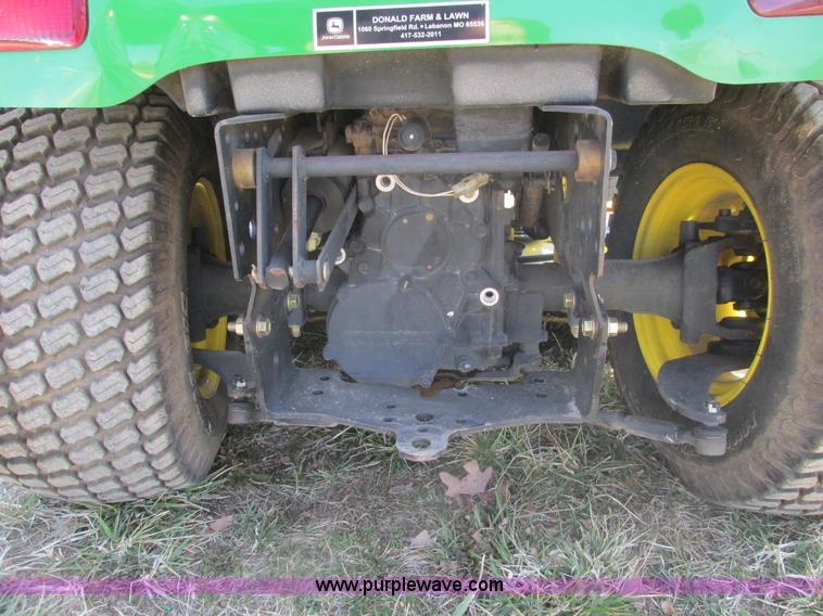 image for item X9797 John Deere X475 lawn mower