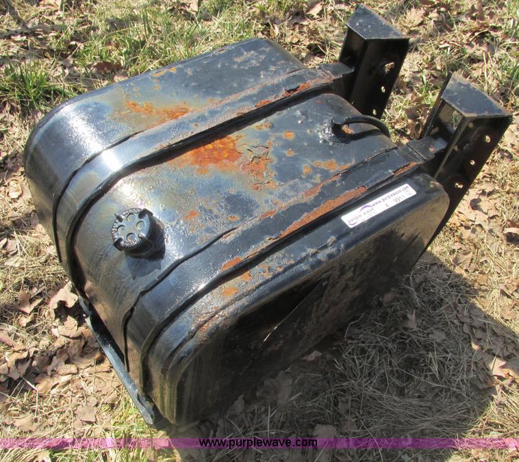 image for item X9911 Fuel tank