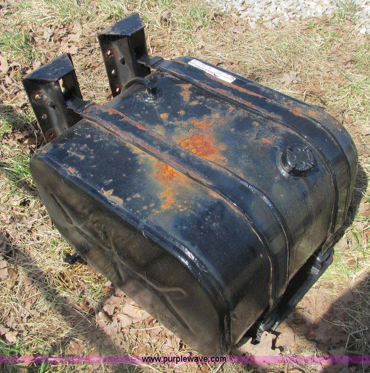 image for item X9911 Fuel tank