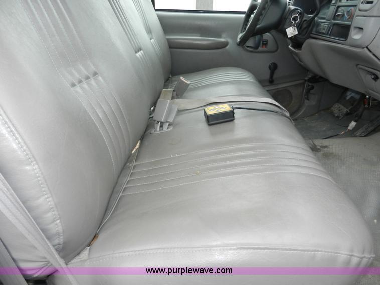 image for item A3951 2000 Chevrolet 2500 pickup truck