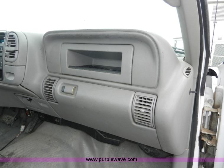 image for item A3951 2000 Chevrolet 2500 pickup truck