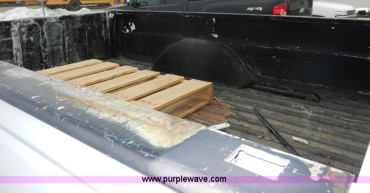 image for item A3951 2000 Chevrolet 2500 pickup truck