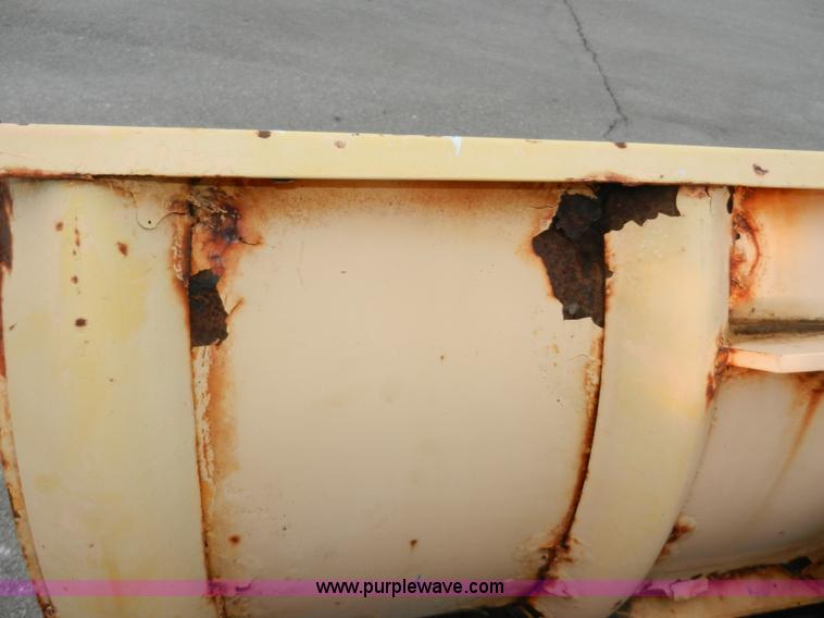 image for item A3951 2000 Chevrolet 2500 pickup truck