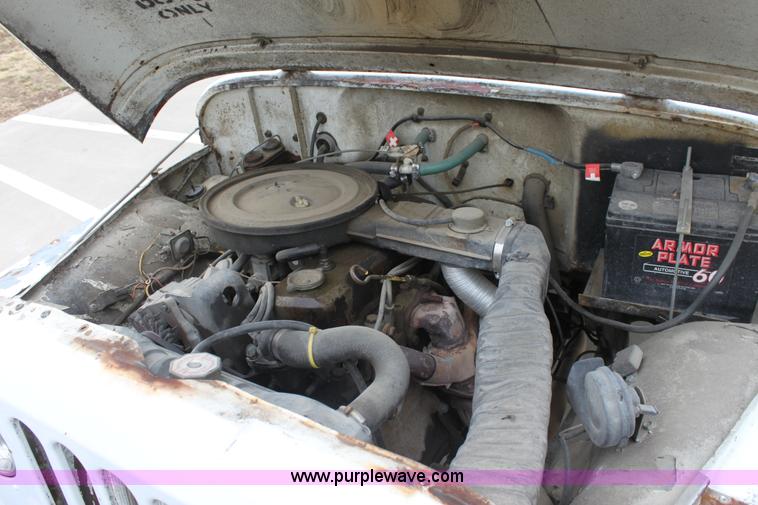 image for item AA9161 1982 AM General Jeep