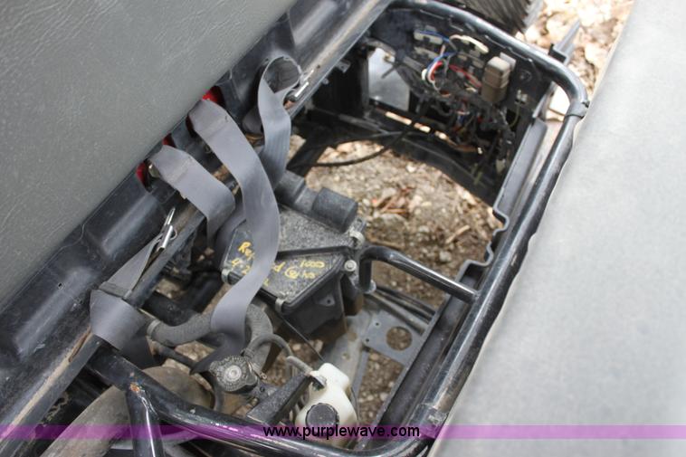 image for item AA9163 1999 Kawasaki Mule 2500 UTV