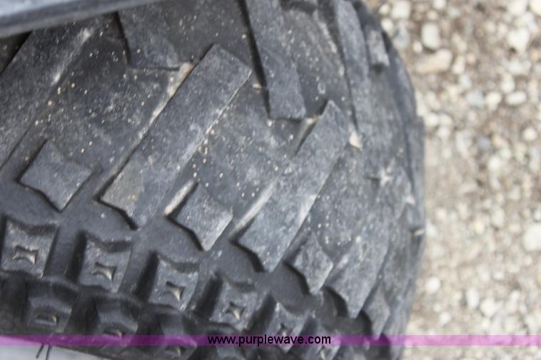 image for item AA9163 1999 Kawasaki Mule 2500 UTV