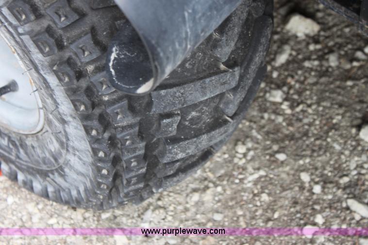 image for item AA9163 1999 Kawasaki Mule 2500 UTV