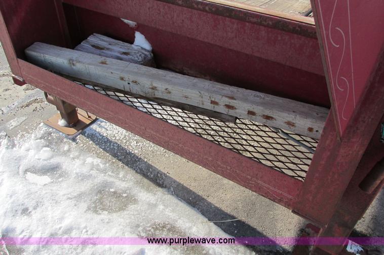 image for item AJ9245 1996 PJ gooseneck trailer