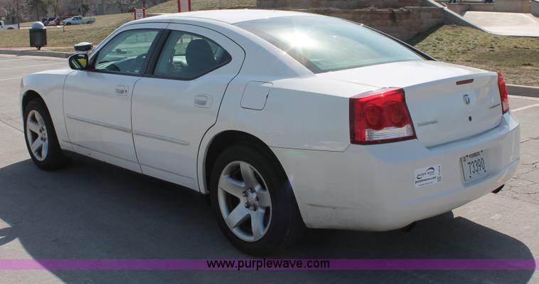 image for item E2918 2009 Dodge Charger SE