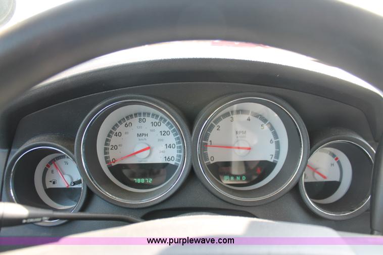 image for item E2918 2009 Dodge Charger SE