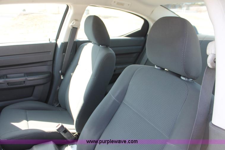 image for item E2918 2009 Dodge Charger SE