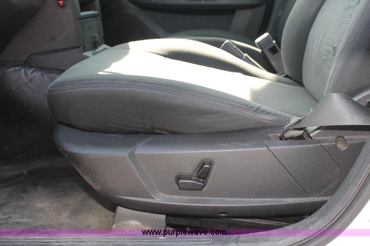 image for item E2918 2009 Dodge Charger SE