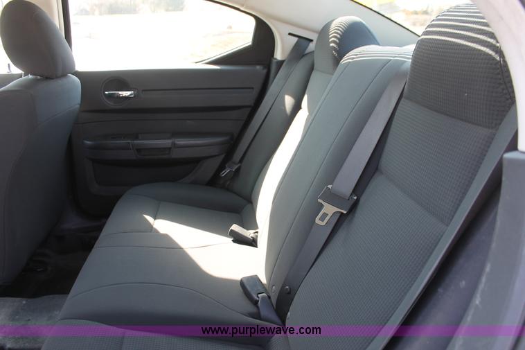 image for item E2918 2009 Dodge Charger SE