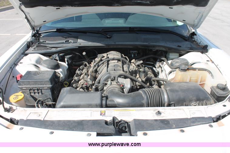 image for item E2918 2009 Dodge Charger SE