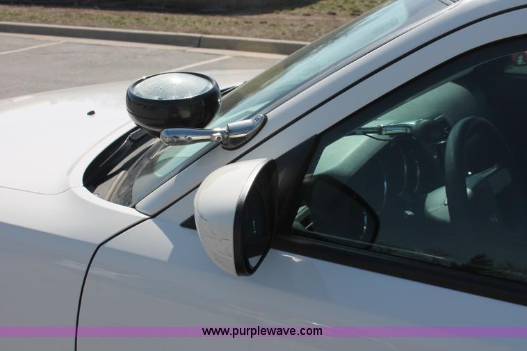 image for item E2918 2009 Dodge Charger SE