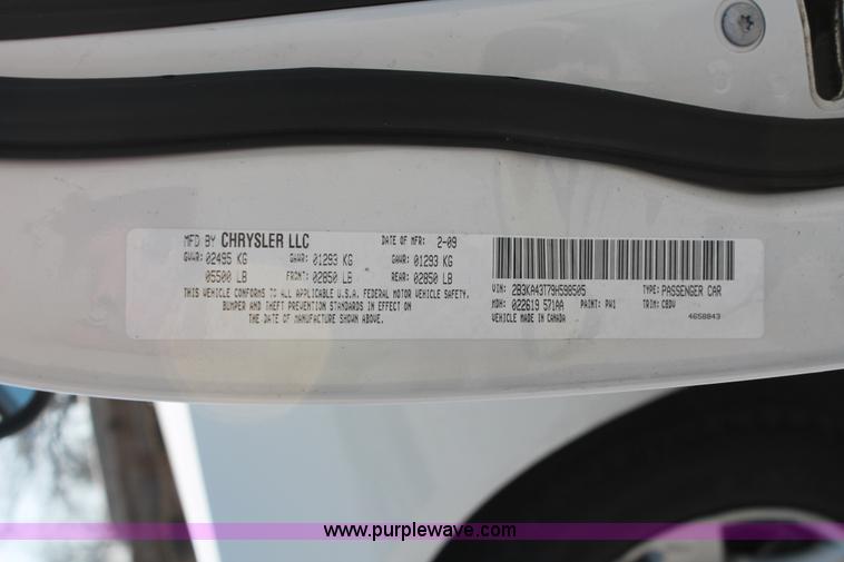 image for item E2918 2009 Dodge Charger SE