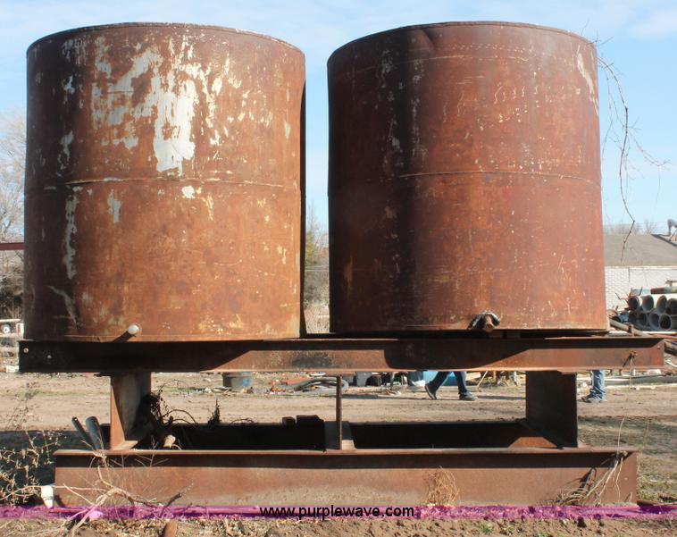 image for item E2964 (2) steel tanks