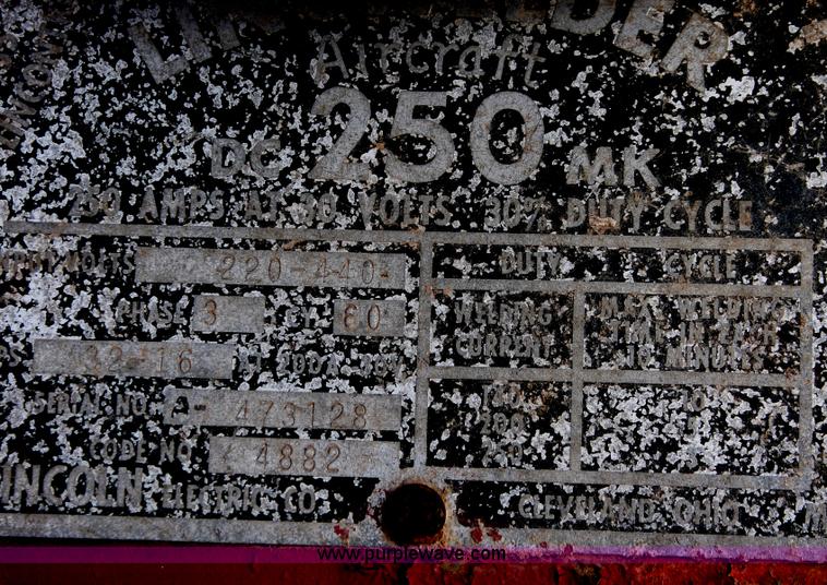 image for item E2967 1992 Dodge D350 utility truck