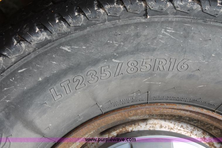 image for item E2967 1992 Dodge D350 utility truck