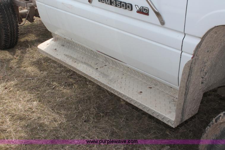 image for item E2969 1995 Dodge Ram 3500 LT cab and chassis