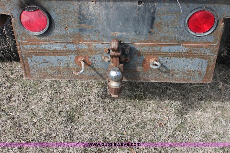 image for item E2969 1995 Dodge Ram 3500 LT cab and chassis