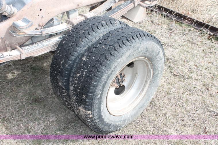 image for item E2969 1995 Dodge Ram 3500 LT cab and chassis