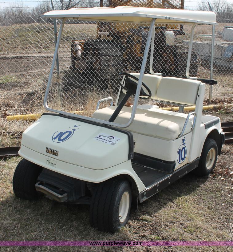 image for item E2970 Yamaha golf cart