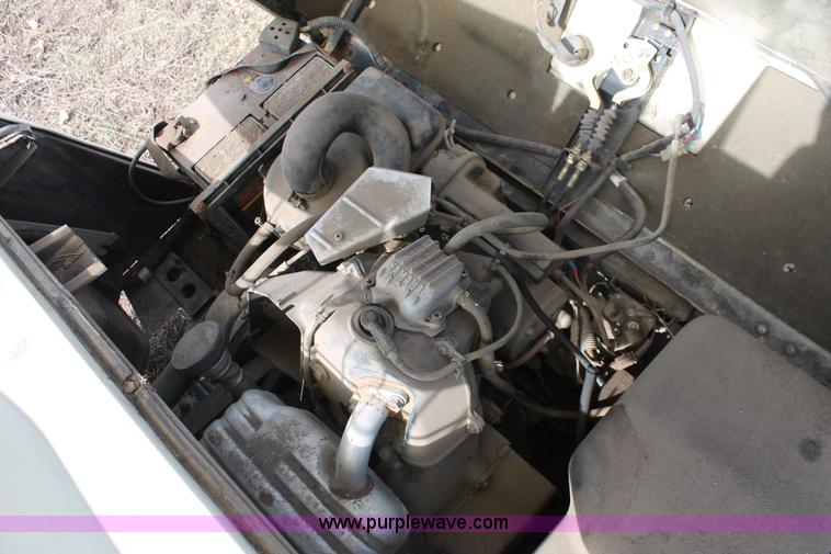 image for item E2970 Yamaha golf cart