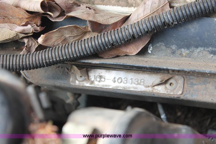 image for item E2972 Yamaha golf cart