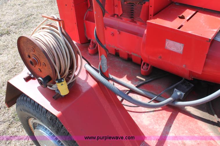 image for item E2976 Hol-Gar generator set