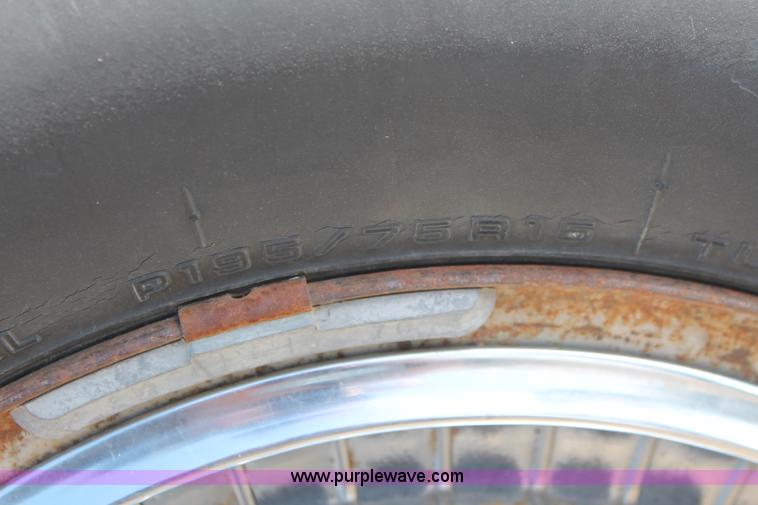 image for item E2976 Hol-Gar generator set