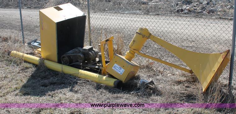 image for item E2977 Thunderbolt tornado siren