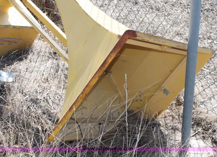 image for item E2977 Thunderbolt tornado siren