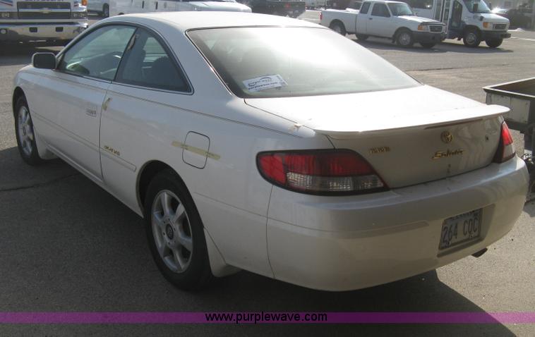 image for item E3124 1999 Toyota Camry Solara SLE