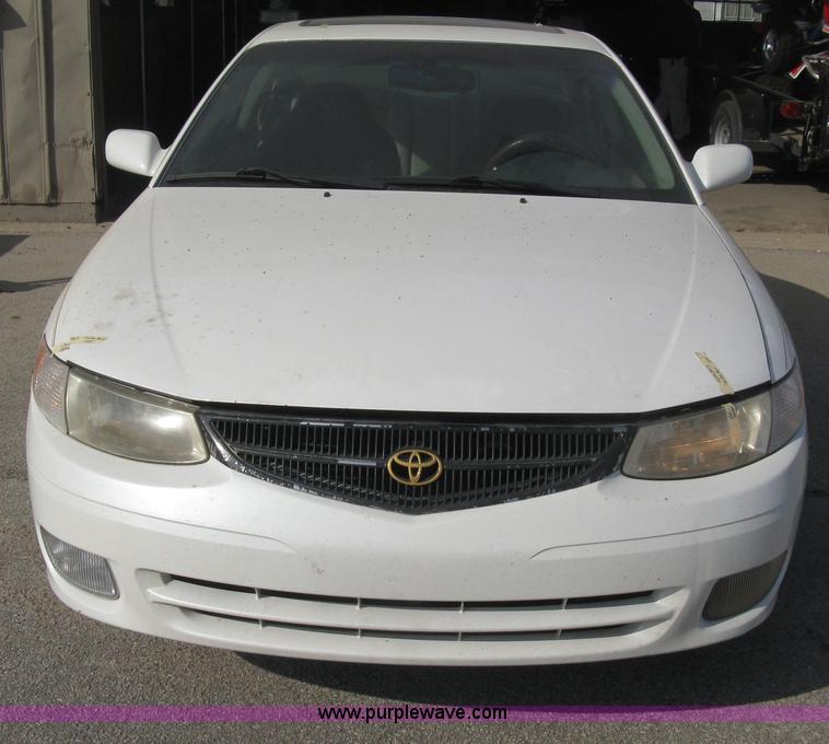 image for item E3124 1999 Toyota Camry Solara SLE