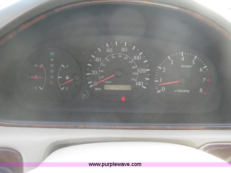 image for item E3124 1999 Toyota Camry Solara SLE