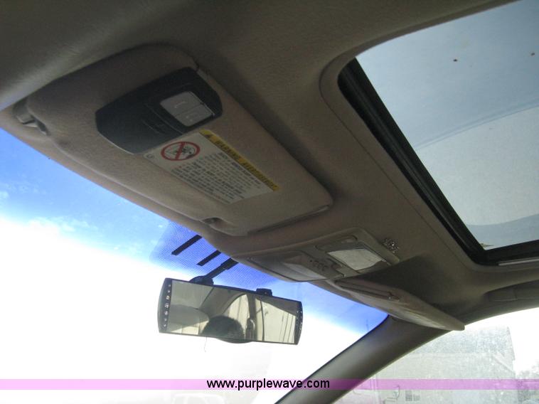 image for item E3124 1999 Toyota Camry Solara SLE