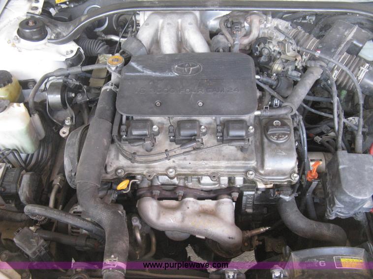 image for item E3124 1999 Toyota Camry Solara SLE