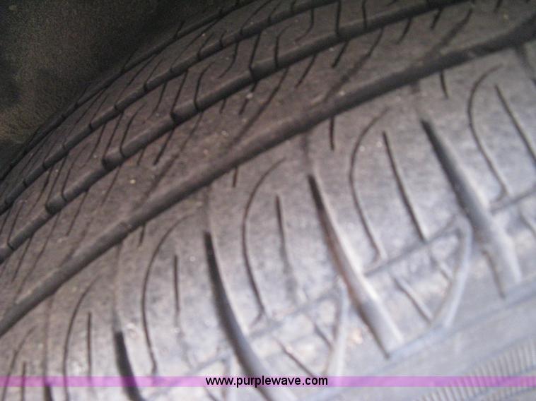 image for item E3124 1999 Toyota Camry Solara SLE