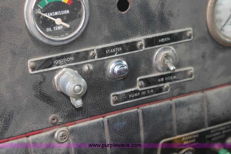 image for item E8475 1972 International fire engine