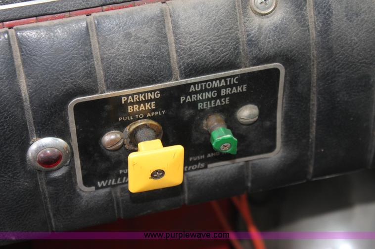 image for item E8475 1972 International fire engine