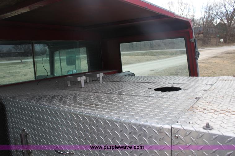 image for item E8475 1972 International fire engine