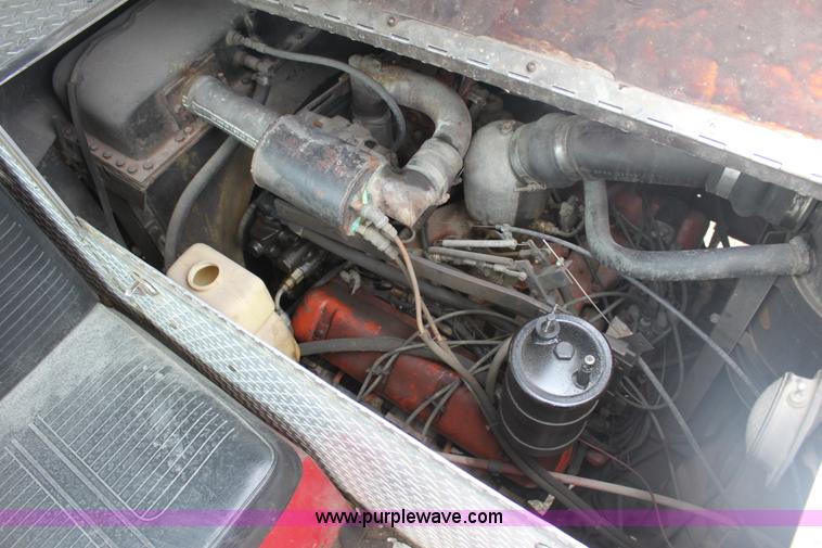 image for item E8475 1972 International fire engine