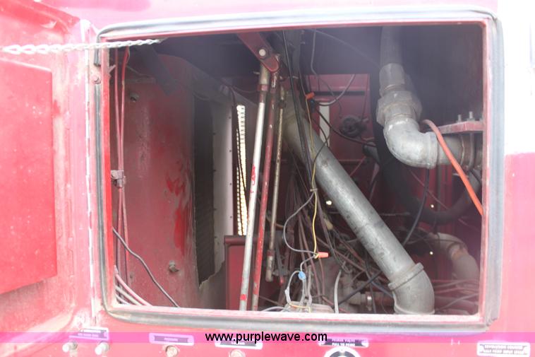 image for item E8475 1972 International fire engine